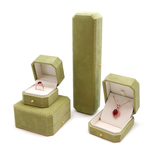 Creative Premium Velvet Octagonal Jewelry Box