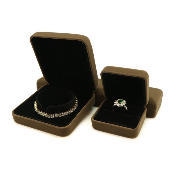 High-Grade Velvet Iron Jewelry Box