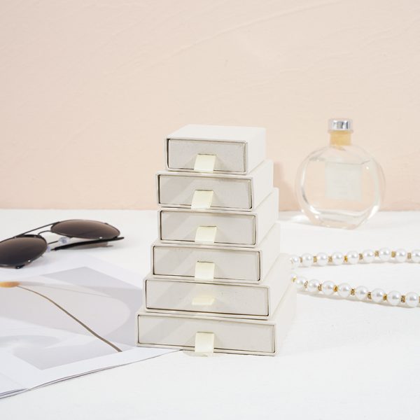 Slide Open Paper Jewelry Box