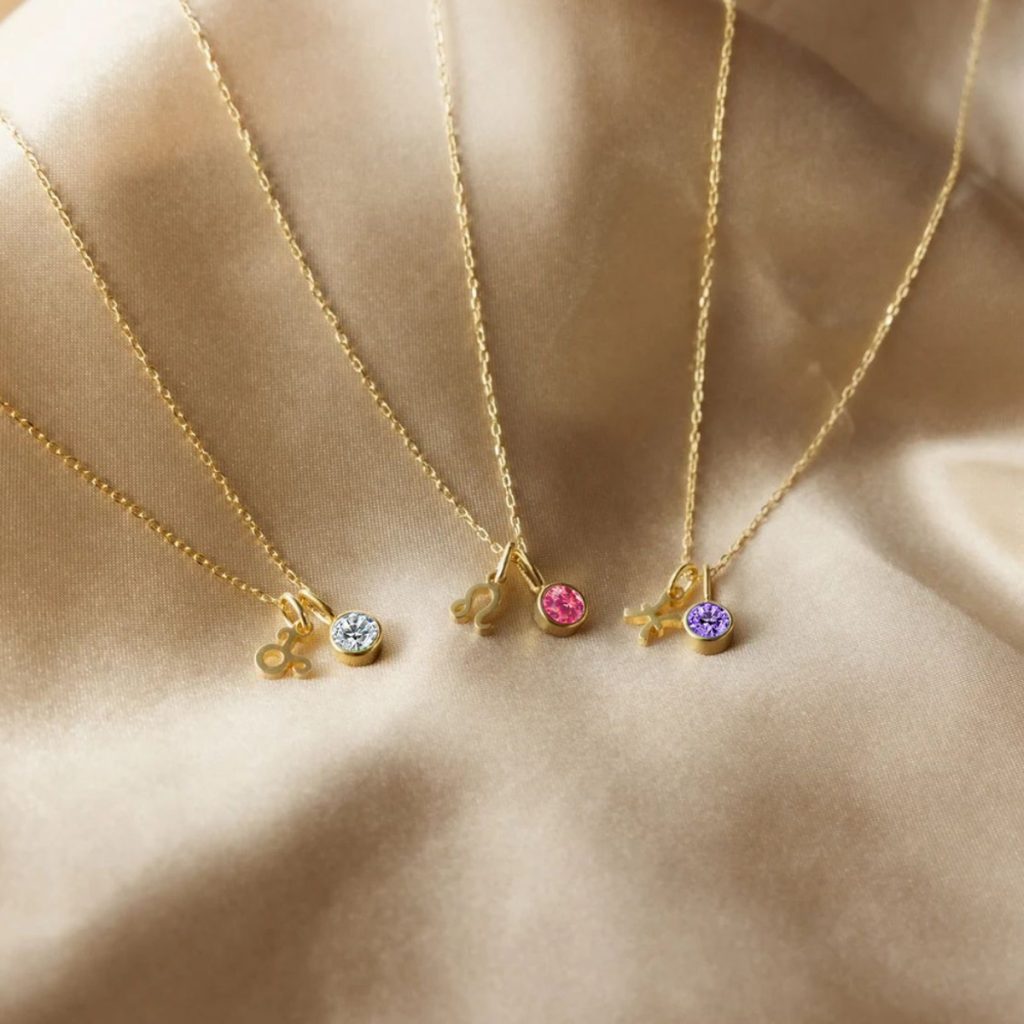 custom chains and pendants