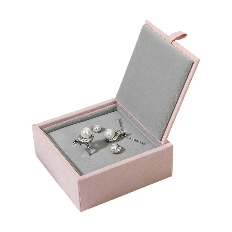 Elegant Velvet Jewellery Box for Earrings and Rings
