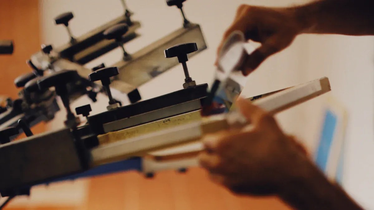 How Screen Printing Elevates Luxury Jewelry Packaging