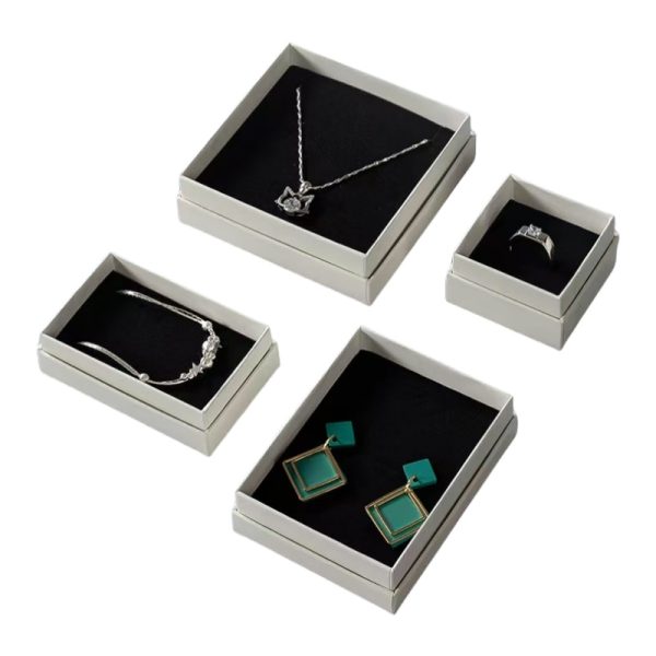 Elegant Cardboard Necklace Box 8x5 for Jewelry Presentation