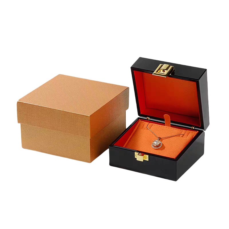 Elegant Wooden Pendant Necklace Packaging Presentation Box