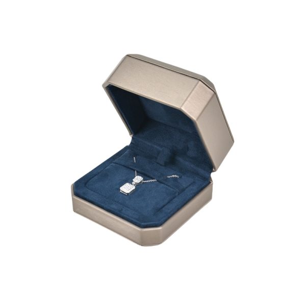 Satin-Touch Velvet Necklace Box for Elegant Jewelry Displays