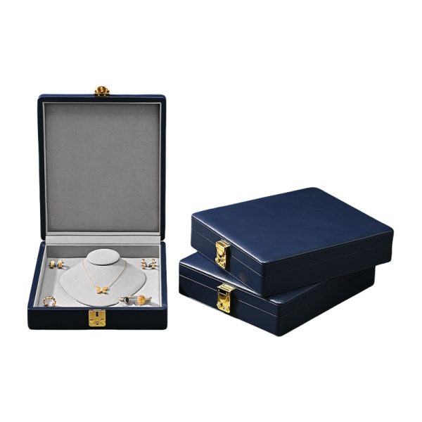 Structured Leather Jewelry Set Box with Display Neckform