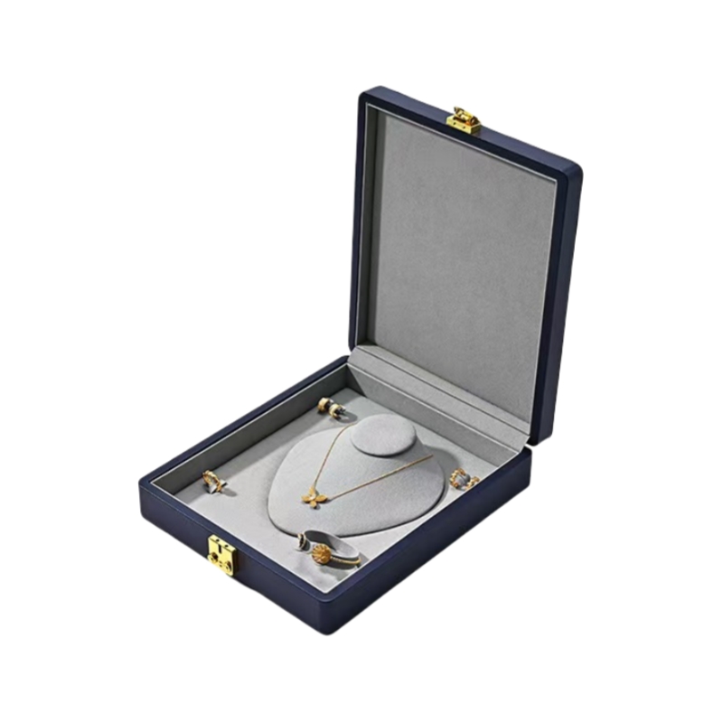 Structured Leather Jewelry Set Box with Display Neckform